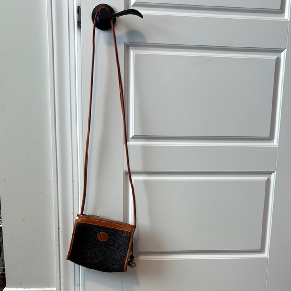 Dooney & Bourke Classic Black and Brown Crossbody Bag